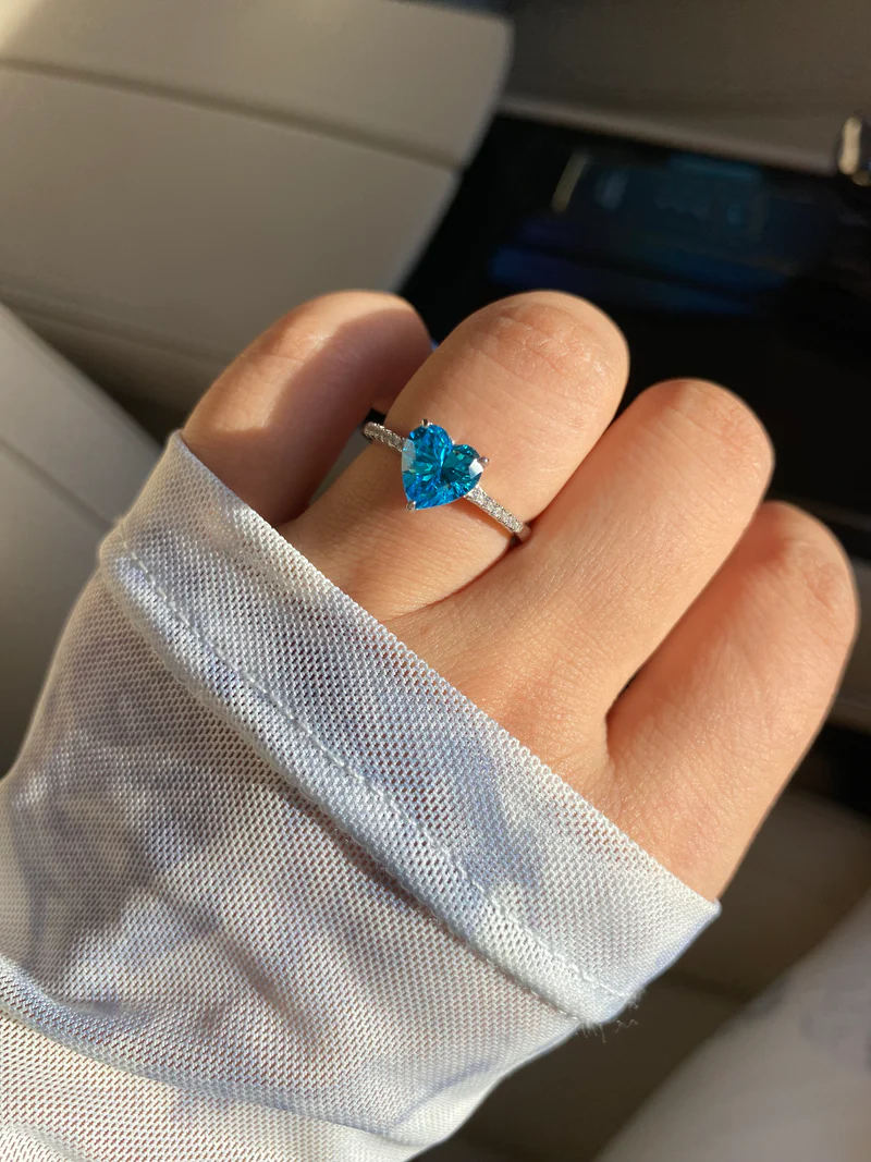 Eternal Rose Rotating Box With Blue Heart Ring Gift Set - 925 Sterling Silver Adjustable Size