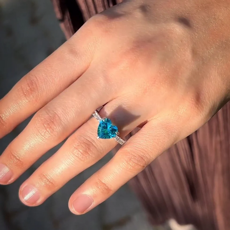 Eternal Rose Rotating Box With Blue Heart Ring Gift Set - 925 Sterling Silver Adjustable Size