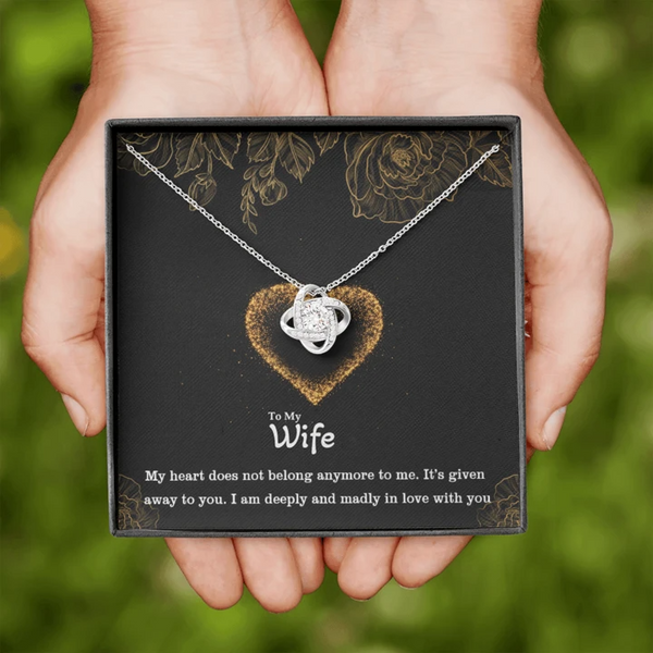 Thoughtful Gift To Wife from Husband